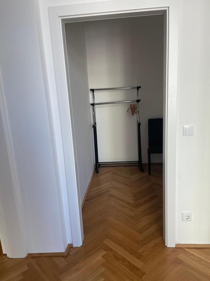 Raimond Apartamento